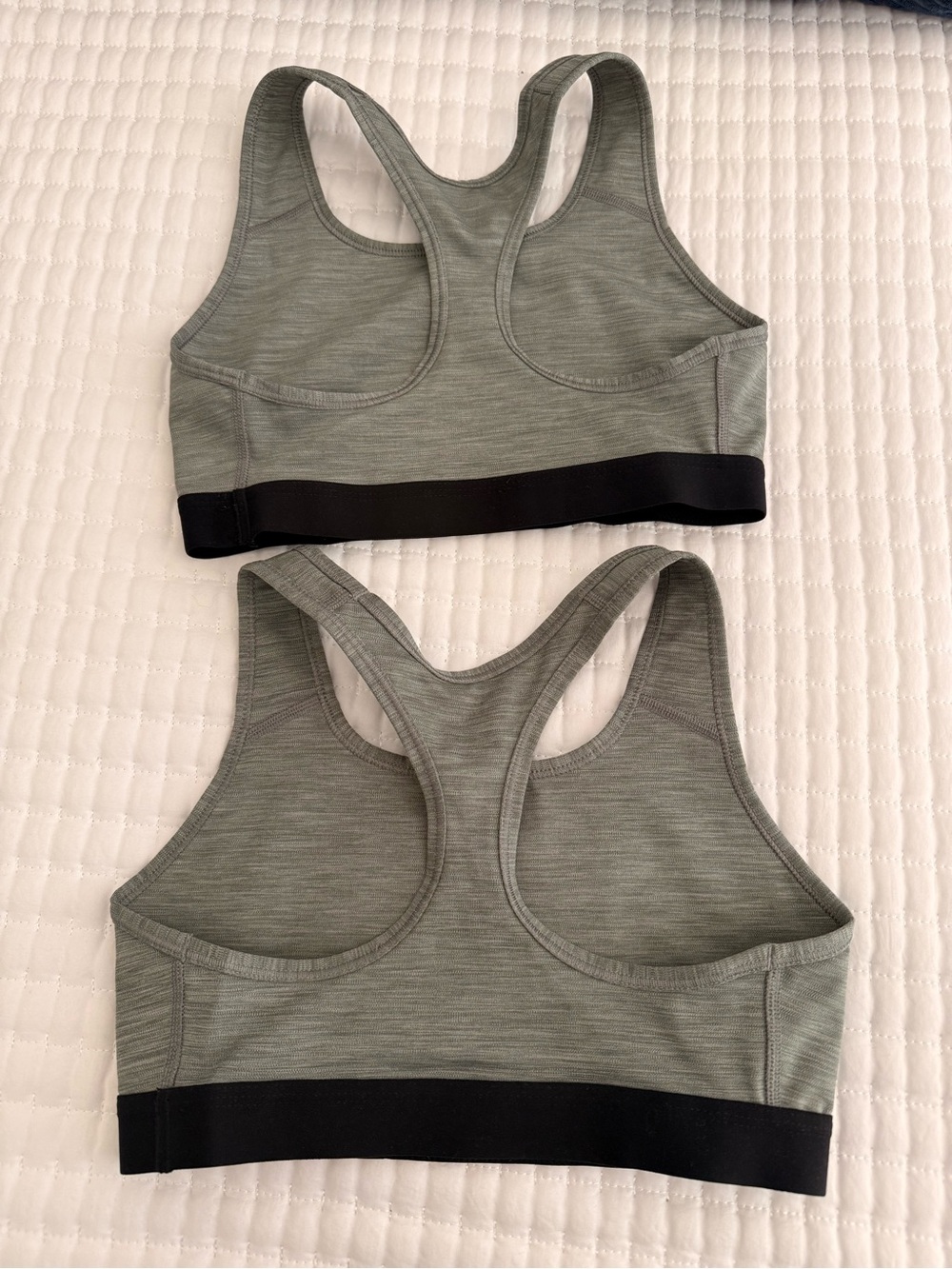 Women’s Nike Racerback Sports Bra - size small